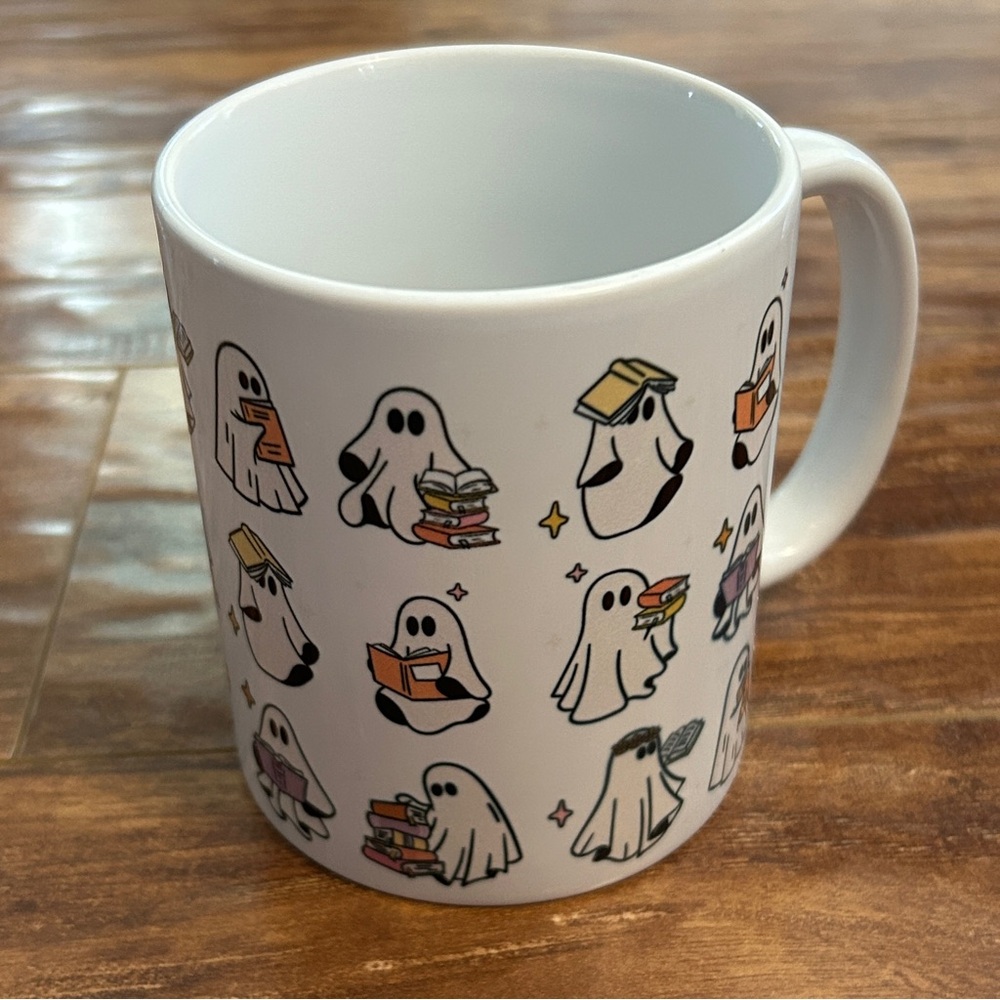 NWOT Halloween ghosts ceramic coffee mug reading books spooky cute libraryTikTok